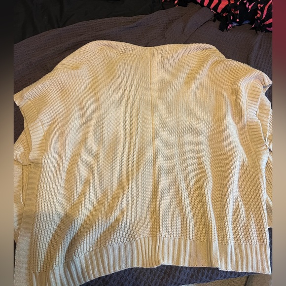 Oversize Sweater Vest/Jacket - Picture 3 of 5